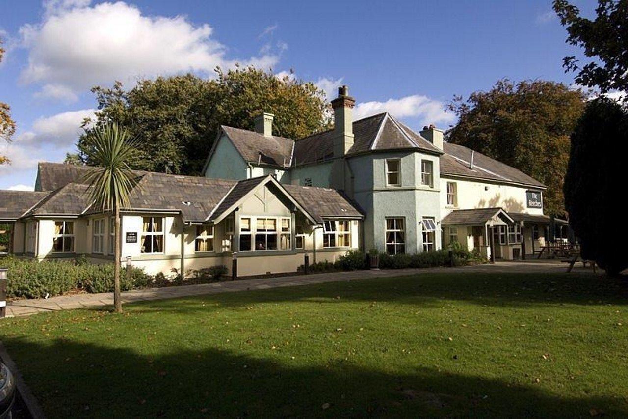 Premier Inn Wrexham North Exterior foto
