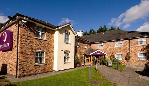Premier Inn Wrexham North Exterior foto