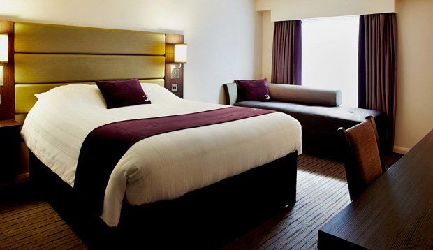 Premier Inn Wrexham North Exterior foto